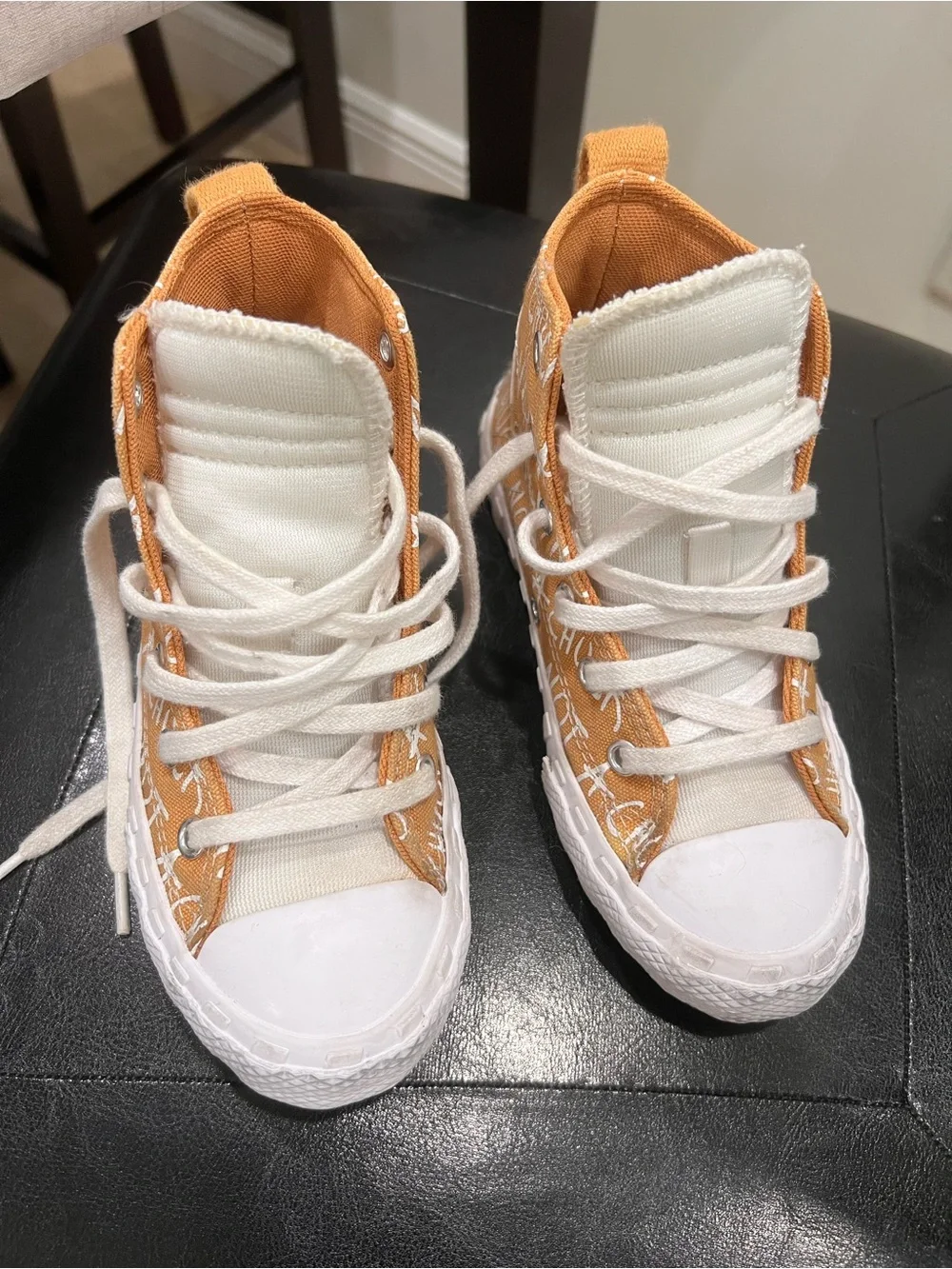 Converse Kids High-Top Chuck Taylor